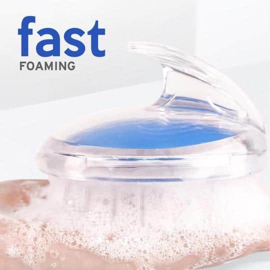 Scalpio Massaging Shampoo Brush