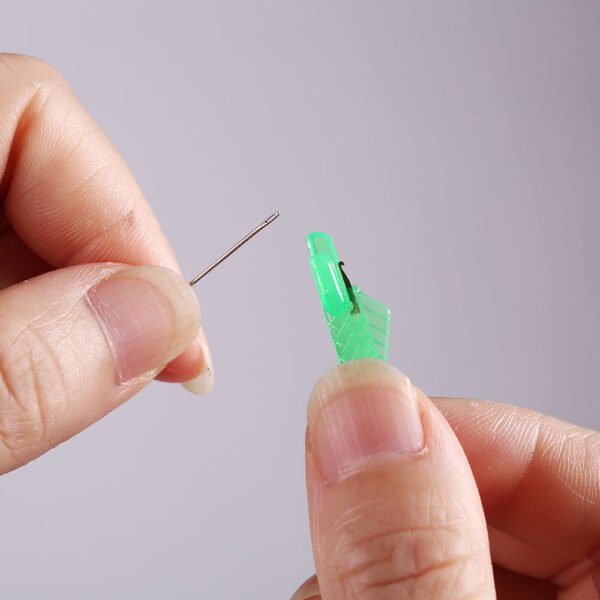 Cute Fish Easy Needle Threader