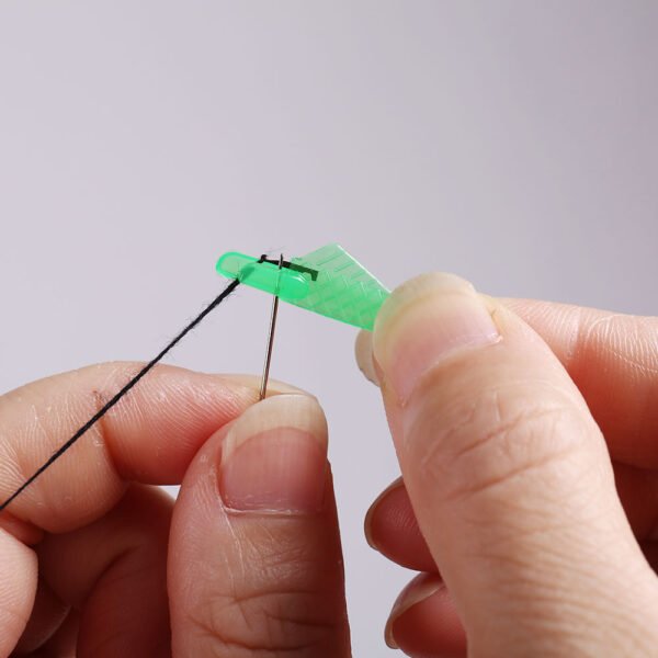 Cute Fish Easy Needle Threader